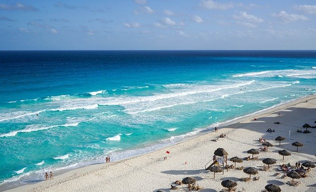 Lets go to Cancun